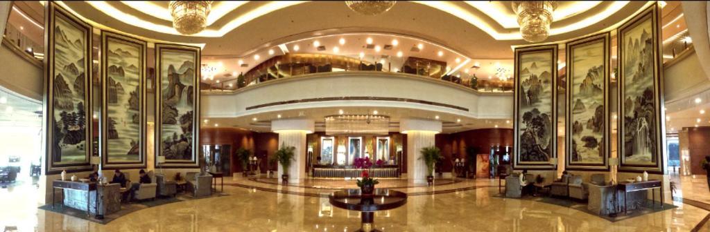 Shenyang Rayfont International Hotel Extérieur photo