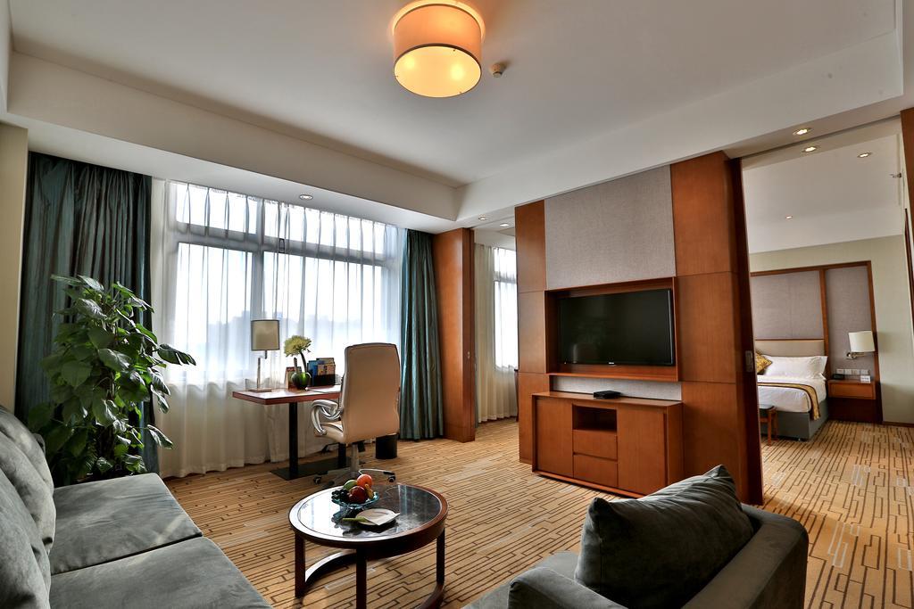 Shenyang Rayfont International Hotel Extérieur photo