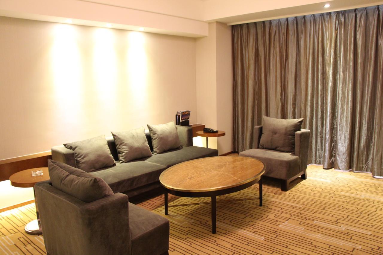 Shenyang Rayfont International Hotel Extérieur photo