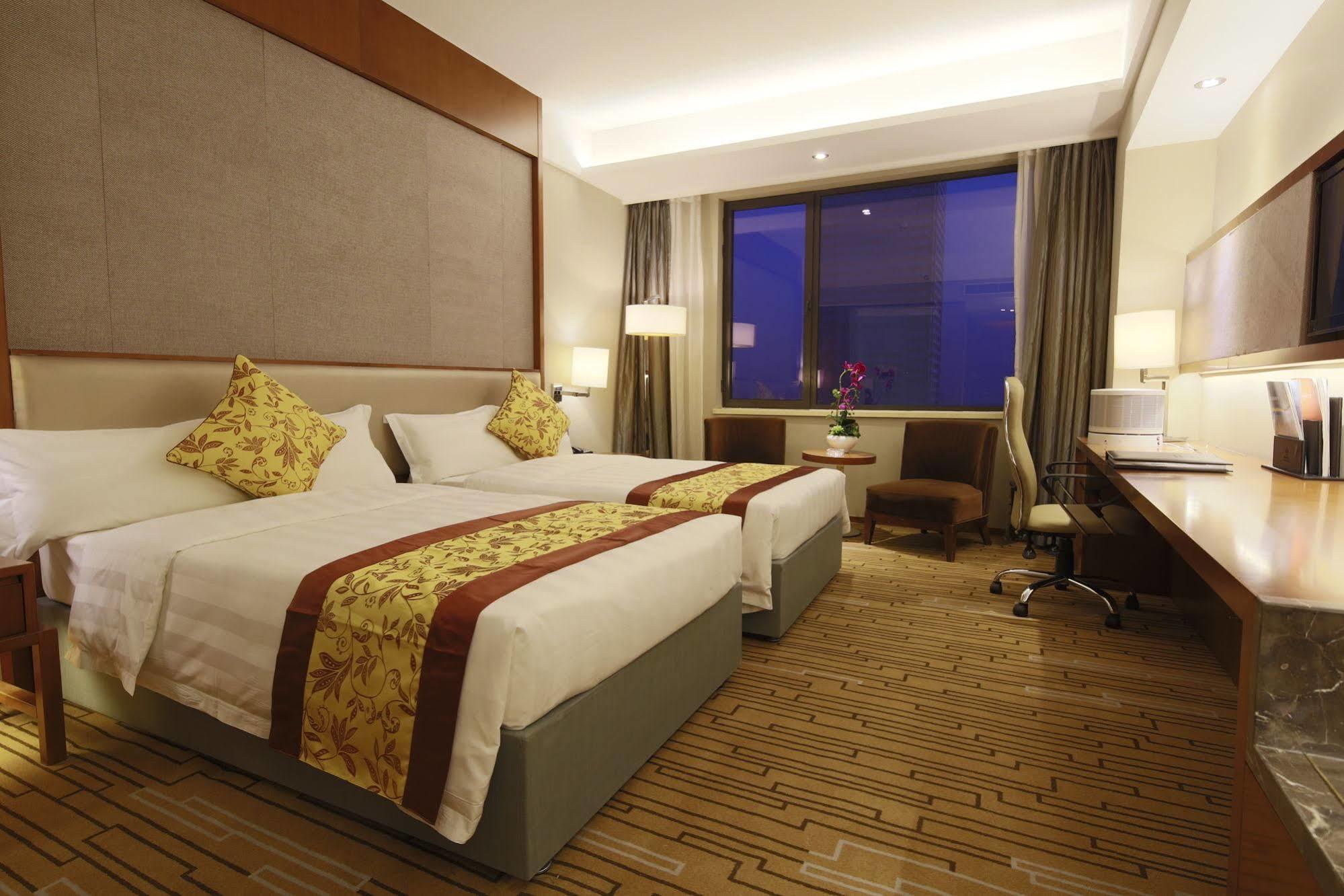 Shenyang Rayfont International Hotel Extérieur photo